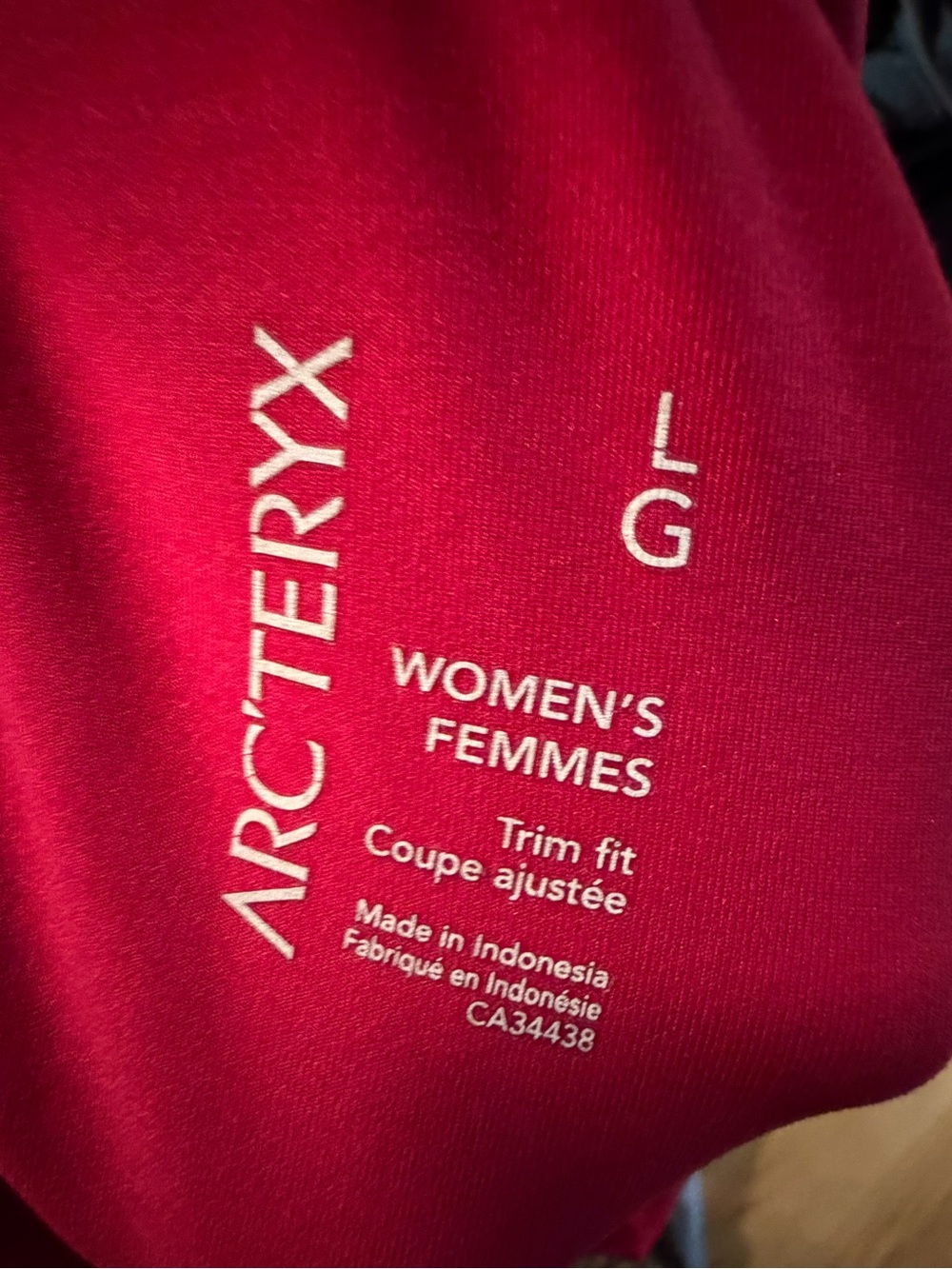 Arc'teryx Women's Bright Pink Active Top - Picture 3 of 3